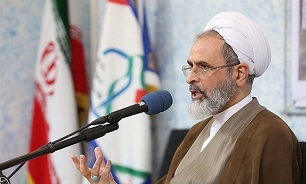نیرو‌های جهادی مایه افتخار حوزه علمیه، روحانیت و ملت ایران هستند