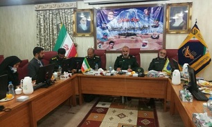 سپاه پاسداران با اتکا به ارزش های اسلامی و انقلابی در جامعه نقش آفرینی می کند