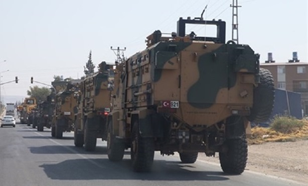 کاروان نظامی ترکیه شامل چهل خودروی زرهی وارد سوریه شد