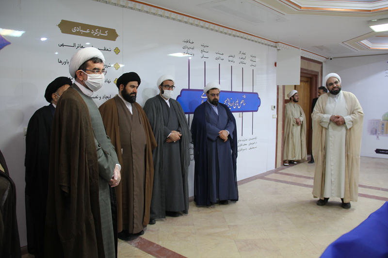 افتتاح نمایشگاه دائمی مسجد طراز اسلامی/ کتابی برای سخنرانی سه دقیقه‌ای ائمه جماعات