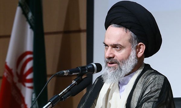 مسئولان با برنامه‌ریزی تحریم‌ها را کم‌اثر کنند