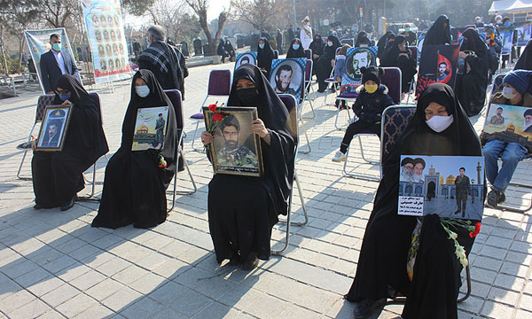 برگزاری آیین عطرافشانی مزار شهدای مدافع حرم در بهشت زهرا (س) تهران