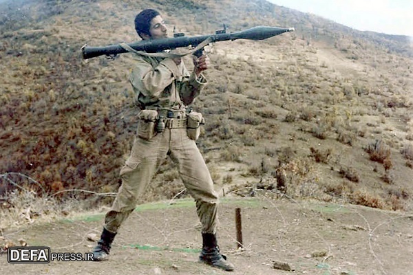 قلبم روشن است که اسلام پیروز می‌شود/ رهبر عزیزم را تنها نگذارید