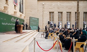 آنکه امروز بر سر مردم مظلوم یمن بمب می‌اندازد و زنان و کودکان بیگناه را به خاک و خون می‌کشد، امتداد جریان یزیدی است