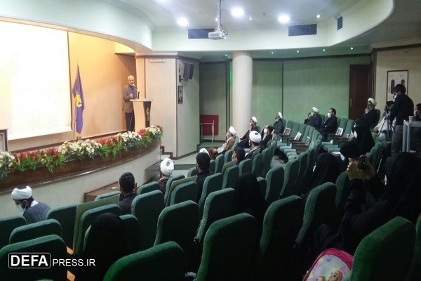 اولین دوره آموزش روایتگری ویژه طلاب در کرمان برگزار شد