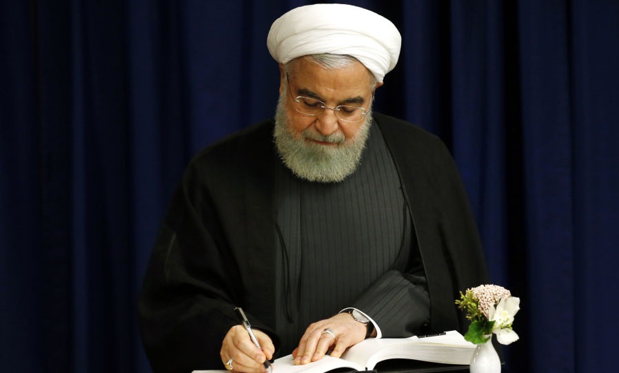 روحانی فرا رسیدن روز ملی بلغارستان را تبریک گفت