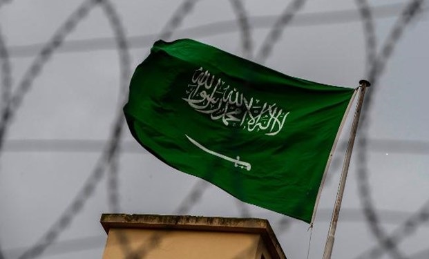 مقام سعودی: منشأ حمله به بندر رأس تنوره از یمن نبوده است