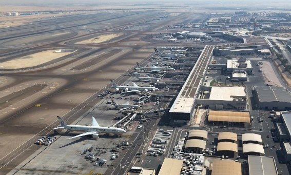 حمله موشکی به هدف نظامی مهم در فرودگاه اب‌ها عربستان