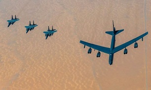 تمرین مشترک جنگنده‌های سعودی و بمب‌افکن‌های آمریکایی