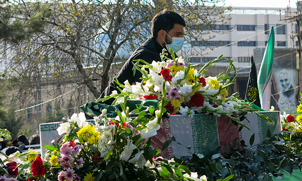 خاکسپاری پیکر یک شهید گمنام در پردیس «شهید چمران»