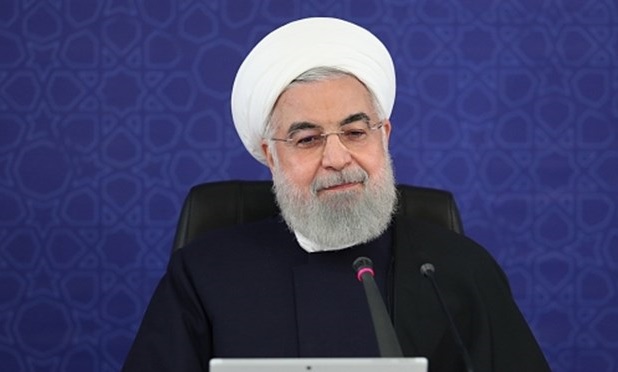 روحانی فرارسیدن سال نو را به رهبر معظم انقلاب اسلامی تبریک گفت