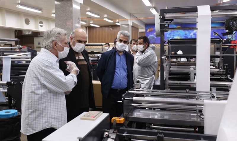 چاپخانه‌ای که روزانه 100 هزار ماسک تولید می‌کند