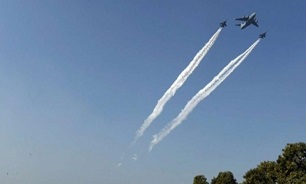 پرواز جنگنده‌های پاکستان نزدیک مرز با هند؛ آماده باش پایگاه‌های هند