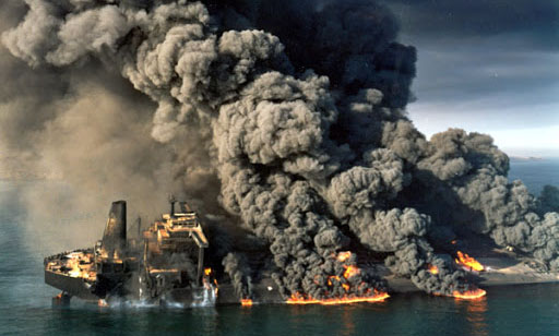 حمله به سکو‌های نفتی با پشتیبانی دولت‌های عربی و غربی
