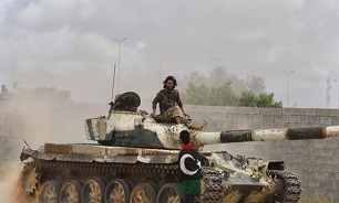 عقب‌نشینی نیرو‌های حفتر از بخش‌هایی از پایتخت لیبی