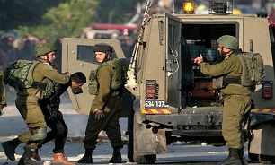 بازداشت ۲۷ فلسطینی در یورش نظامیان صهیونیست به مناطق مختلف کرانه باختری