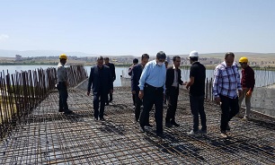 بازدید معاون سازمان امور موزه ها و یادمانها از روند ساخت مرکز فرهنگی دفاع مقدس استان اردبیل
