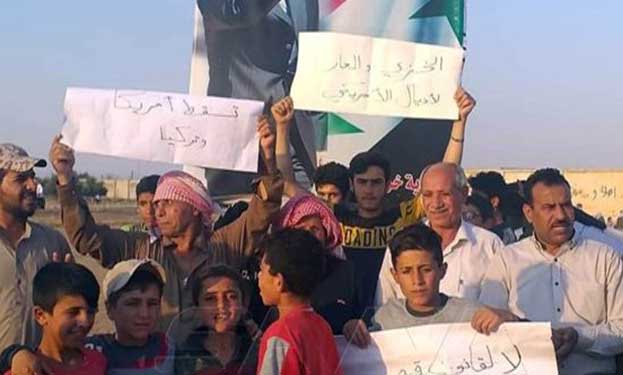 مردم شرق سوریه علیه تحریم‌های آمریکا تظاهرات کردند