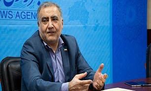 نقدینگی در بورس را برای توسعه فرآورده‌های نفتی به‌کار گیریم