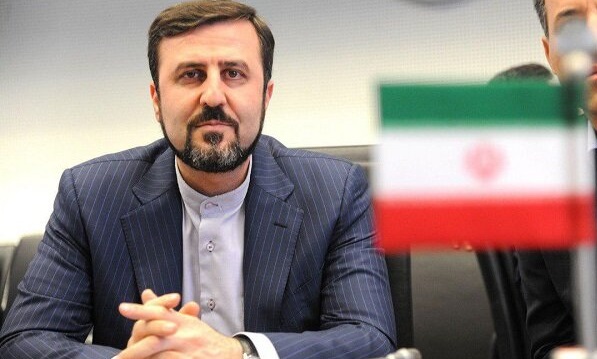 مخالفان سند همکاری تهران و پکن، نگران پیشرفت ایران هستند