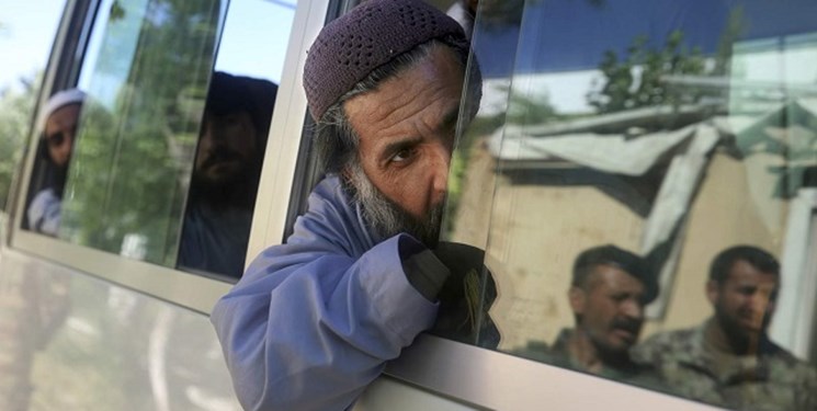 طالبان دولت افغانستان را به همدستی با داعش برای حمله به زندانیانش متهم کرد