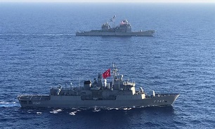 رزمایش نیروی دریایی آمریکا و ترکیه در مدیترانه