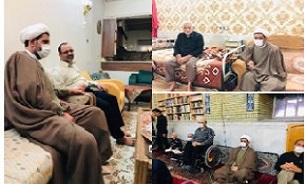 دیدار مدیرکل بنیاد شهید قم با خانواده شهید نادری و دو جانباز ۷۰ درصد دفاع مقدس
