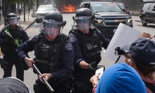 آمریکا استفاده از «اسلحه حرارتی» علیه معترضان را بررسی کرده است