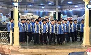 اجرای گروه سرود دانش آموزی به مناسبت چهل سالگی دفاع مقدس در بوشهر