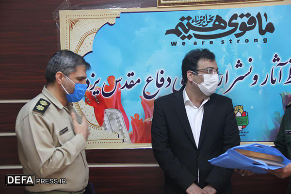 «مجید جوادیان‌زاده» از دفتر سازمان ادبیات و تاریخ دفاع مقدس در یزد بازدید کرد