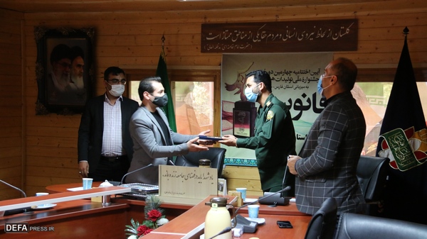 پوستر «الیس الصبح بقریب» بخش ویژه سردار سلیمانی از استان گلستان برگزیده جشنواره فانوس