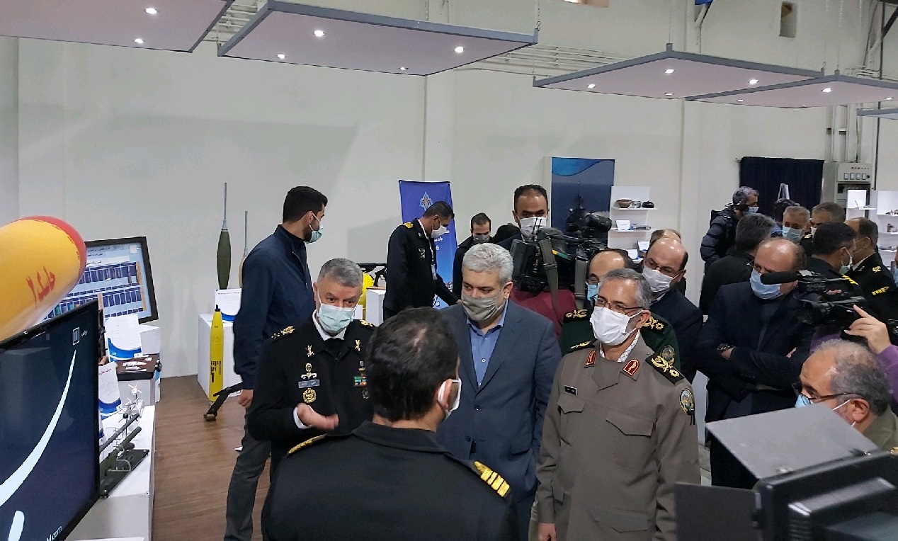 نمایشگاه دستاورد‌های نیروی دریایی ارتش افتتاح شد