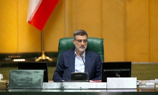 آیت‌الله یزدی از شخصیت‌های برجسته انقلاب بود