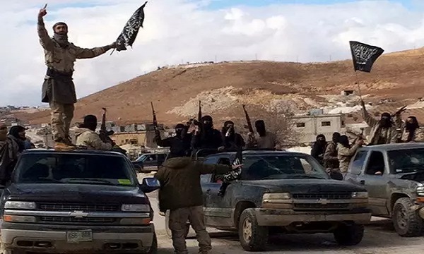 حمله داعش به محور شرقی موجب شهادت ۵ نظامی ارتش سوریه شد