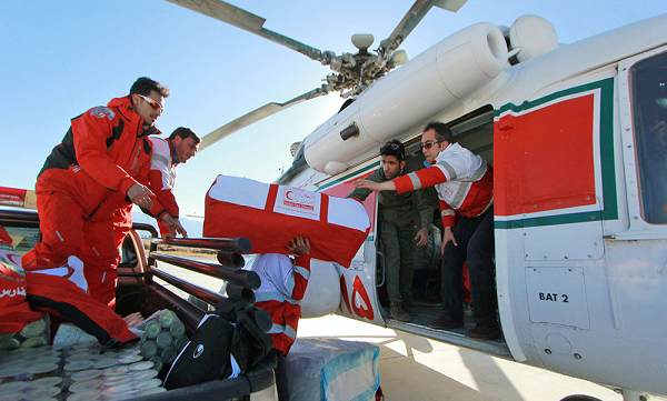 تداوم امدادرسانی به استان‌های سیل‌زده/ ناوگان هوایی هلال احمر امدادرسانی به مناطق صعب العبور را آغاز کرد