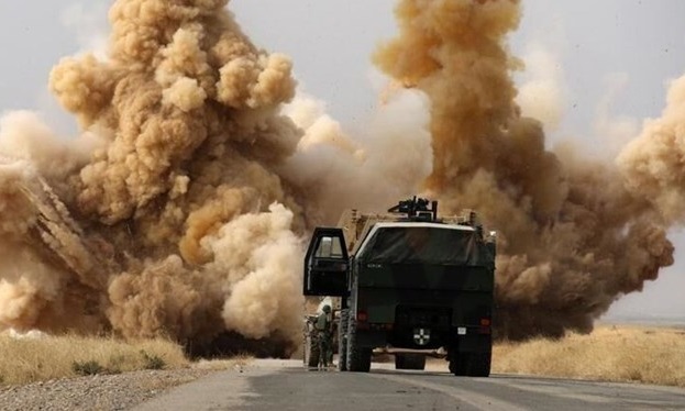 عملیات‌های همزمان در عراق؛ حمله پهپادی به «عین الاسد» وانفجار کاروان آمریکایی