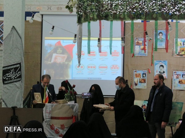 برگزاری یادواره سردار شهید سلیمانی در دبیرستان شاهد رضویان قم