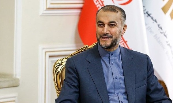 دیدار وزیر امور خارجه با ایرانیان مقیم جمهوری آذربایجان