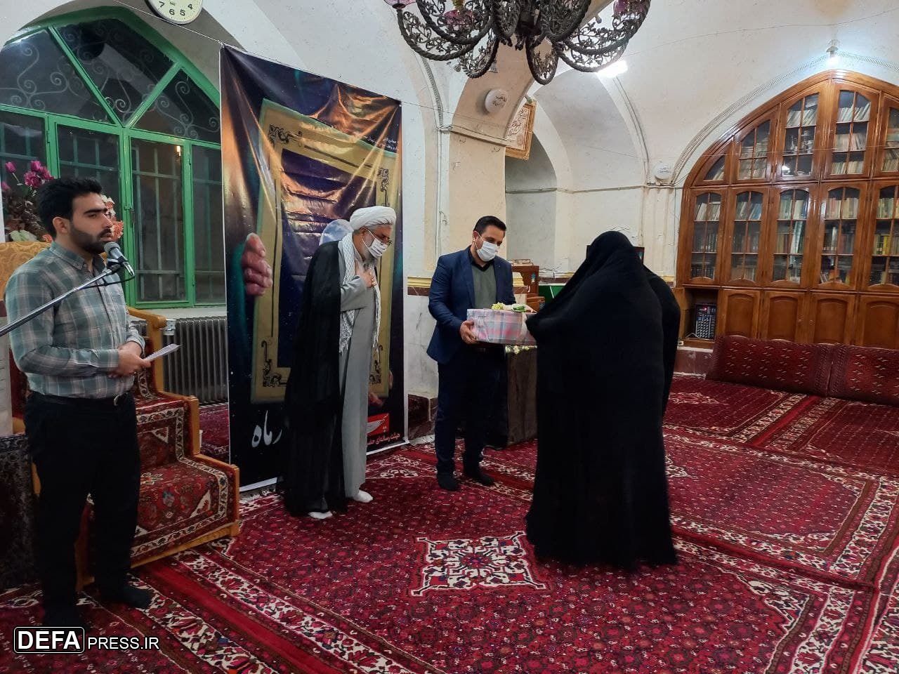 تجلیل از مادران شهدا توسط اهالی رسانه همدان+ تصاویر