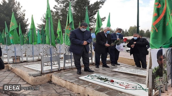 رییس جمهور به مزار شهید «زین الدین» ادای احترام کرد+ تصاویر