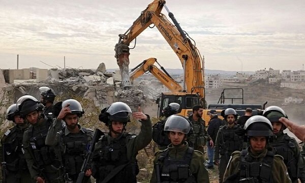 صهیونیست‌ها ضمن یورش به قدس خانه یک فلسطینی را در کرانه باختری تخریب کردند