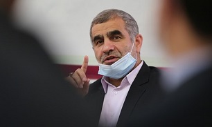 نایب رئیس مجلس با خانواده شهیدان «گل محمدی» دیدار کرد