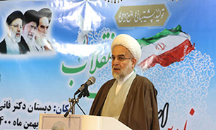 عدالت و معنویت از مهم‌ترین دستاوردهای انقلاب اسلامی است