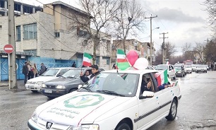 راهپیمایی باشکوه خودرویی یوم‌الله 22 بهمن در لرستان برگزار شد