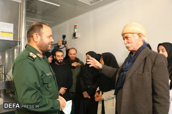 جانشین فرمانده سپاه کربلا از پشت صحنه تولید فیلم «اینجا ایران است» بازدید کرد