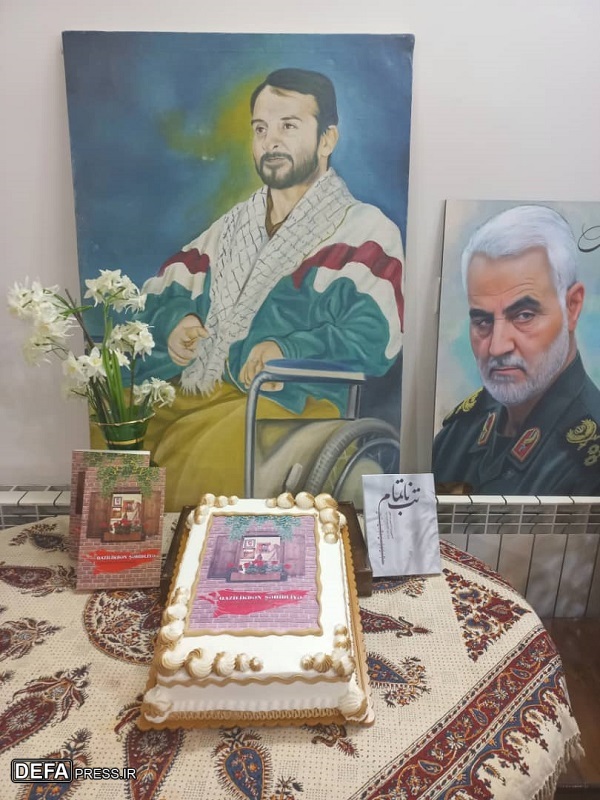 رونمایی از ترجمه کتاب «تب ناتمام» به زبان ترکی آذربایجانی+تصاویر