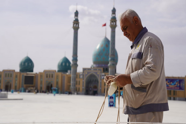 جمکران در آستانه نیمه‌شعبان آذین‌بندی شد+ تصاویر