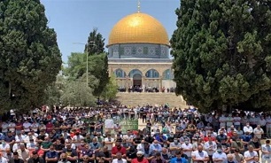 حرکت هزاران فلسطینی به سوی مسجدالاقصی