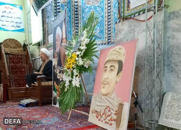 مراسم بزرگداشت پدر شهید اکبریان برگزار شد + تصاویر