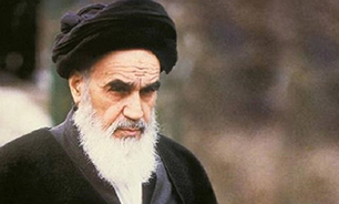 امروز ایران به تأسی از مبنای فکری امام (ره) در منطقه سرآمد است